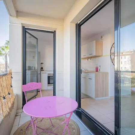 Le St Charles, T2, Terrasse, Centre * Montpellier